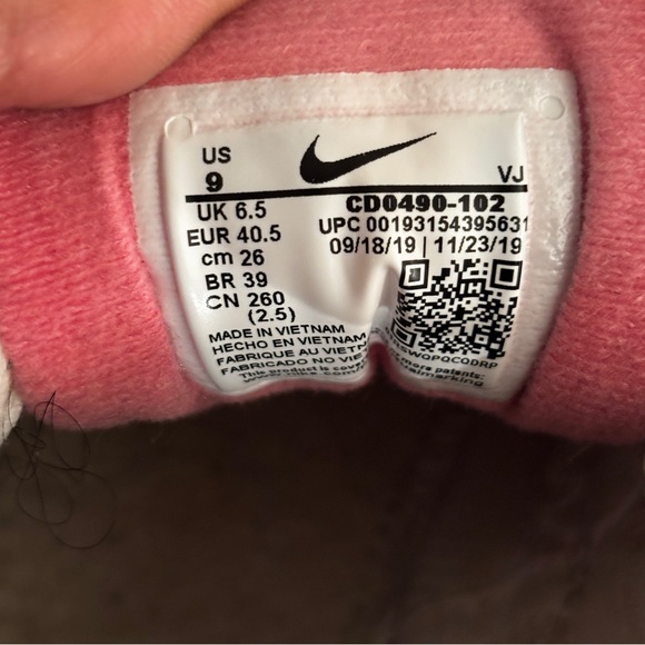 Nike Air Max 90’s - Picture 7 of 8